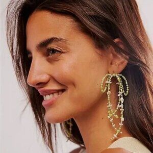 Free People Say You Love Me Dangle Earring - WHITE